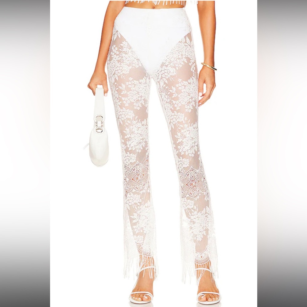 BRAND NEW Majorelle White Honolua Pant in Ivory in size Medium